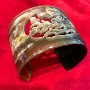 Vtg Hand Carved Large Horn Cuff Asian Boho Bracelet 70s